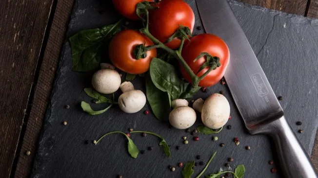 Can Natural Ingredients Be Effective in Skincare