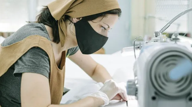 How to Apply Face Masks for Best Results