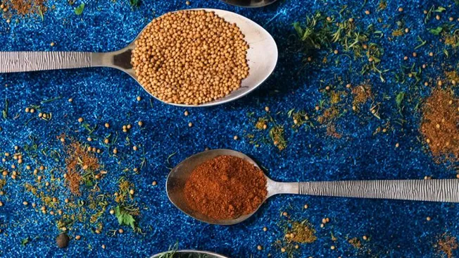 What Ingredients Make a Good Serum