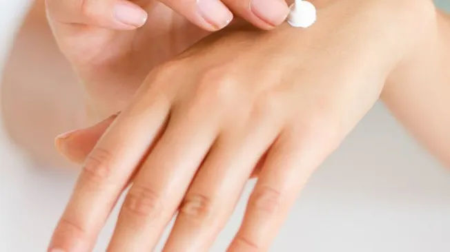 What’s the Difference between Creams and Lotions