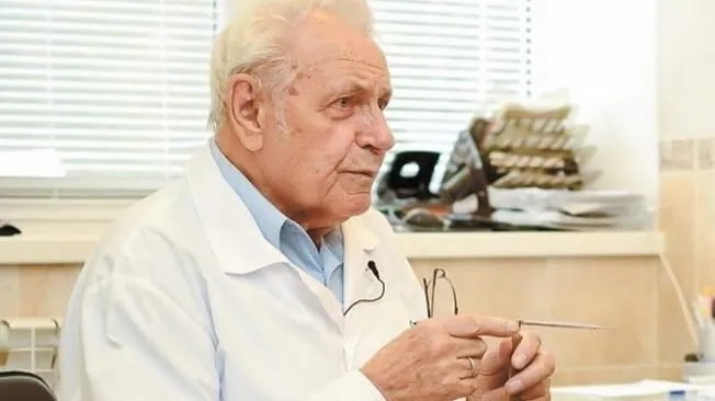 Система питания профессора Неумывакина, которая позволила ему дожить до 90 лет