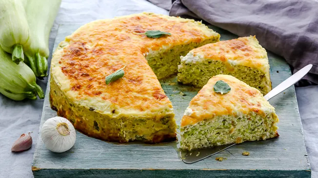 Запеканка с курицей и кабачками