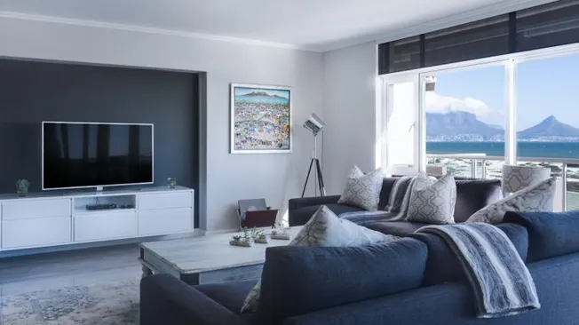 How to Create a Cozy and Inviting Living Room
