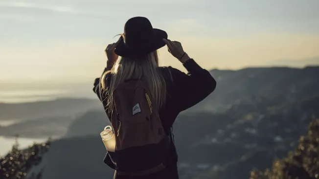 Saving on Solo Travel: Tips and Tricks