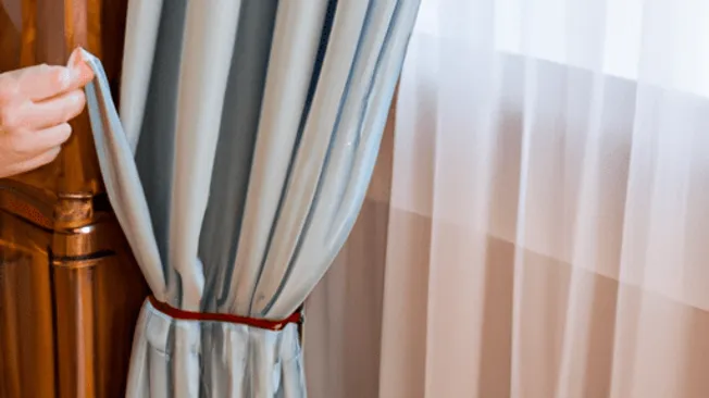 How to Divide a Room with Curtains