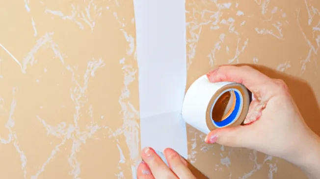 How to Tape a Room for Painting