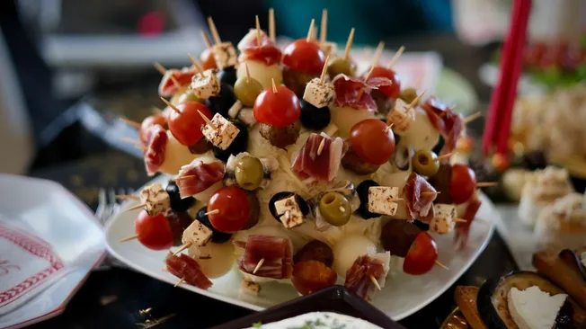 Закуски на Новый год: рецепты - Готовим вкусно