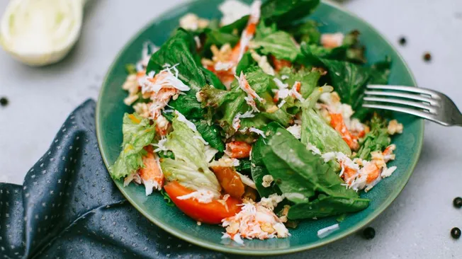 5 фитнес-салатов для плоского живота - Готовим вкусно