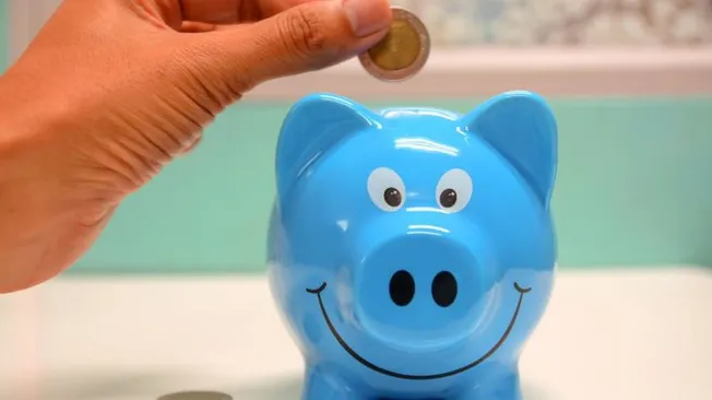How to Implement Saving Tips for Daily Expenses