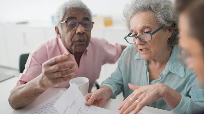 How to Use Robo-advisors for Budget Investing