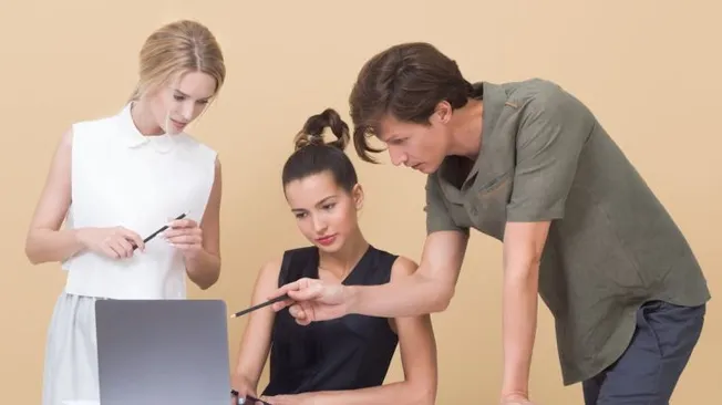 What Are the Best Practices for Giving and Receiving Feedback